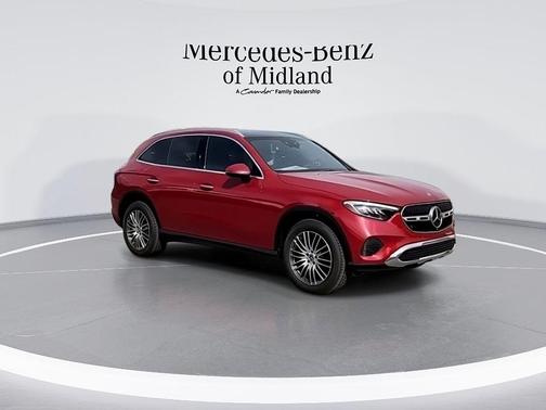 Patagonia Red 2026 Mercedes-Benz GLC 300 Base