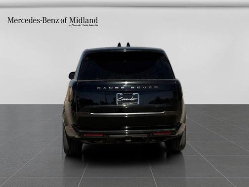 Santorini Black 2025 Land Rover Range Rover P530 SE 7 Seat