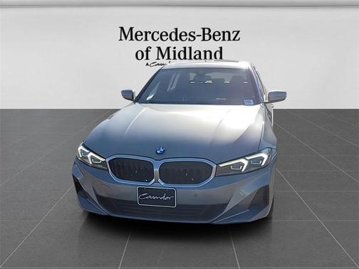2023 BMW 330 i