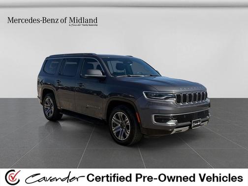 Metallic 2022 Jeep Wagoneer Series III