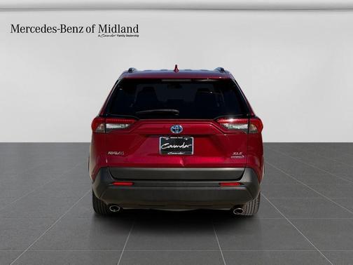2022 Toyota RAV4 Hybrid XLE Premium