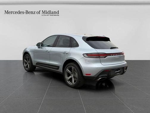 Dolomite Gray 2025 Porsche Macan Base