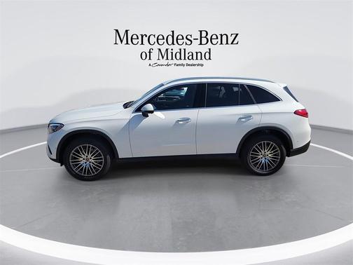 2026 Mercedes-Benz GLC 300 Base