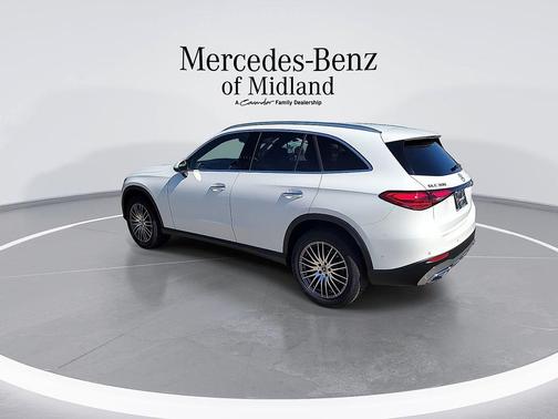 White 2026 Mercedes-Benz GLC 300 Base