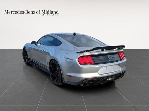 2021 Ford Shelby GT500 Base