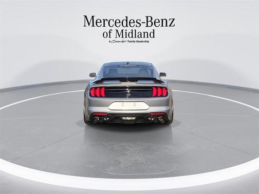 2021 Ford Shelby GT500 Base