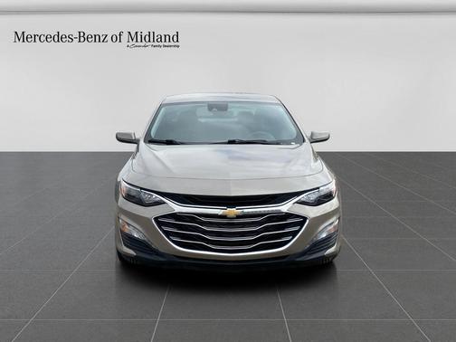 Mineral Gray Metallic 2024 Chevrolet Malibu LT