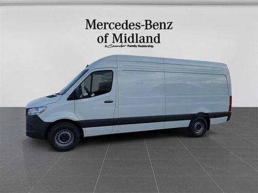 2026 Mercedes-Benz Sprinter 2500 High Roof