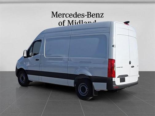 2025 Mercedes-Benz Sprinter 2500 Standard Roof