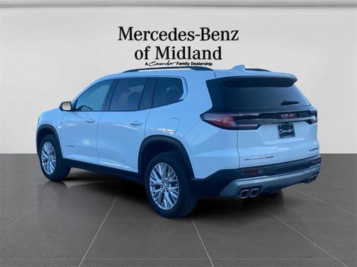 2024 GMC Acadia Elevation