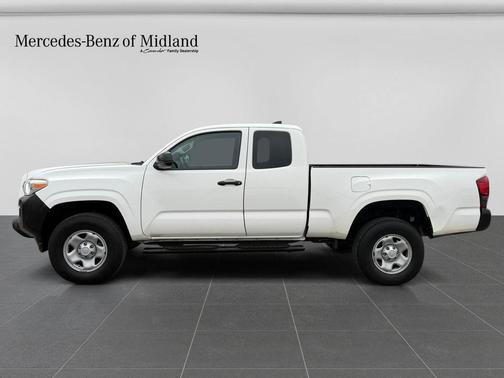 2019 Toyota Tacoma SR