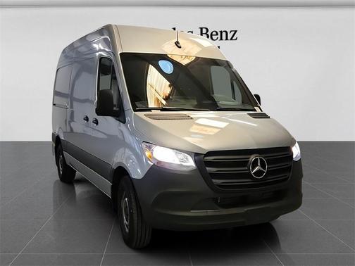 2025 Mercedes-Benz Sprinter 2500 Standard Roof