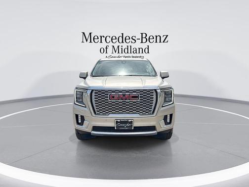 Pearl Beige 2022 GMC Yukon Denali