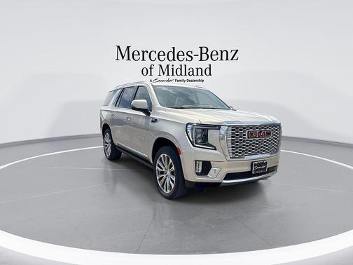 Pearl Beige 2022 GMC Yukon Denali