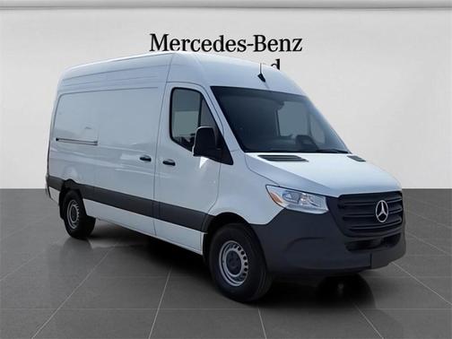2025 Mercedes-Benz Sprinter 2500 Standard Roof