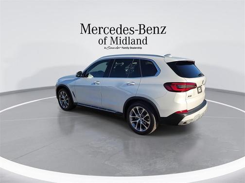 2023 BMW X5 sDrive40i