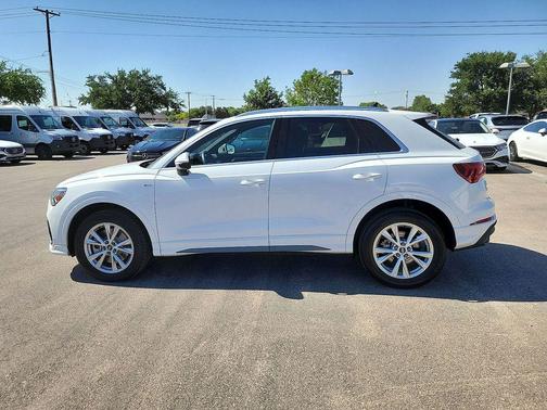 Arkona White 2025 Audi Q3 45 S line Premium