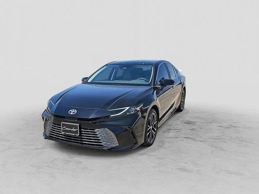 Midnight Black Metallic 2025 Toyota Camry XLE