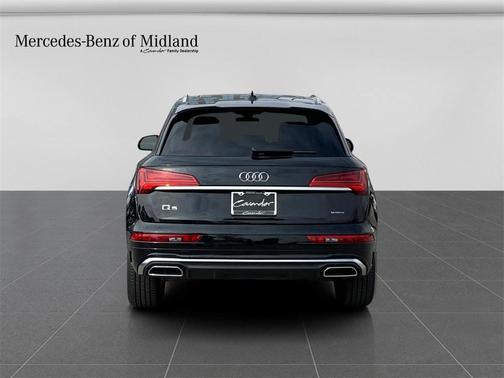 2024 Audi Q5 45 S line quattro Premium
