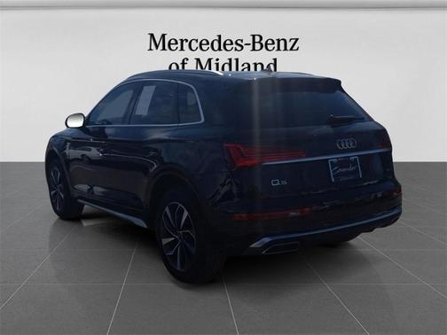 2024 Audi Q5 45 S line quattro Premium