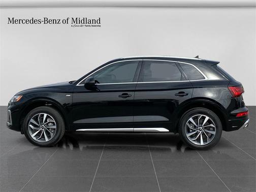 2024 Audi Q5 45 S line quattro Premium