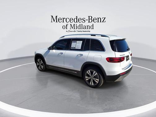 Polar White 2025 Mercedes-Benz GLB 250 Base