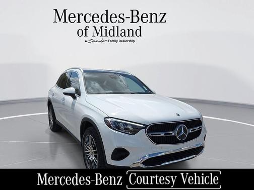 Polar White 2026 Mercedes-Benz GLC 300 Base