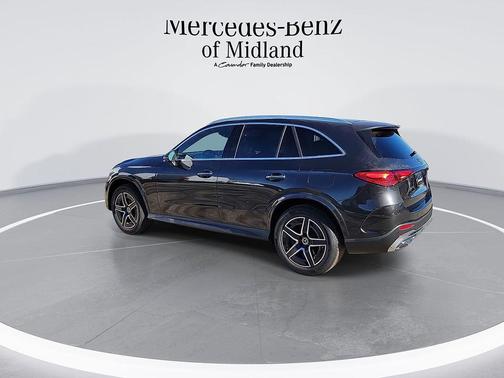 Graphite Gray Metallic 2025 Mercedes-Benz GLC 350e Base 4MATIC
