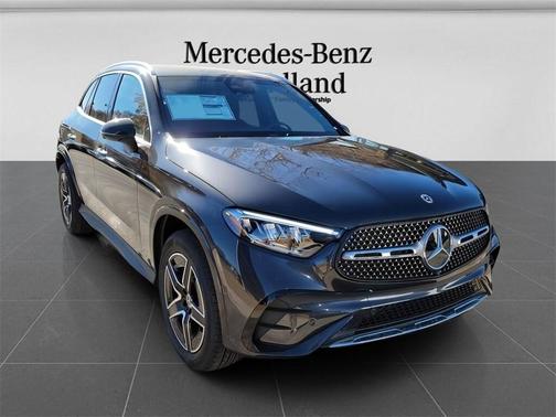 2025 Mercedes-Benz GLC 350e Base 4MATIC