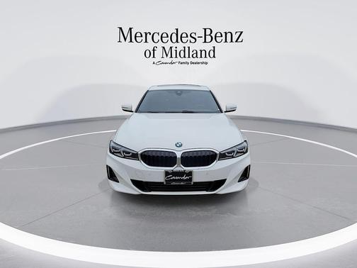Alpine White 2024 BMW 330 i