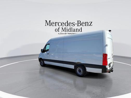 Arctic White 2026 Mercedes-Benz Sprinter 2500 High Roof
