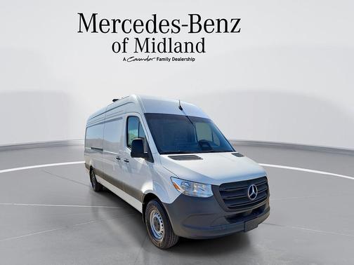 Arctic White 2026 Mercedes-Benz Sprinter 2500 High Roof