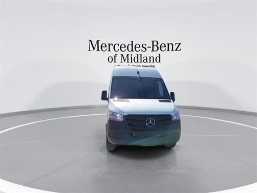 2026 Mercedes-Benz Sprinter 2500 High Roof