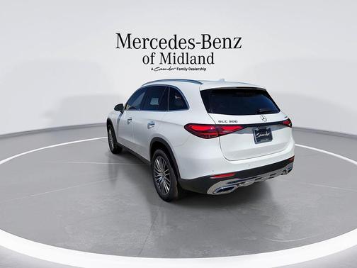 White 2026 Mercedes-Benz GLC 300 Base 4MATIC