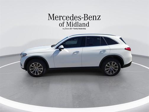 2026 Mercedes-Benz GLC 300 Base