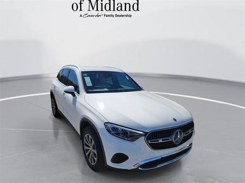 2026 Mercedes-Benz GLC 300 Base