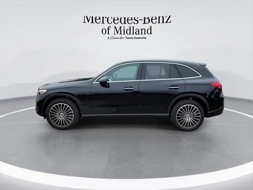 2025 Mercedes-Benz GLC 300 Base