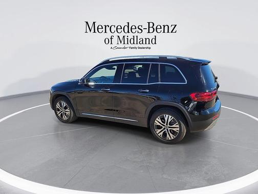 Black 2025 Mercedes-Benz GLB 250 Base