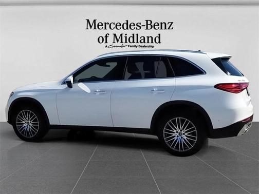 2025 Mercedes-Benz GLC 300 Base 4MATIC