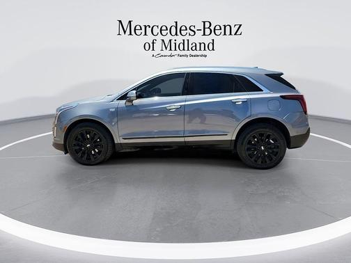 Onyx 2022 Cadillac XT5 Premium Luxury