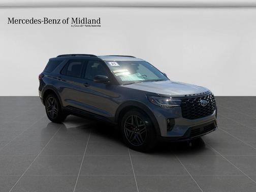 Carbonized Gray 2025 Ford Explorer ST