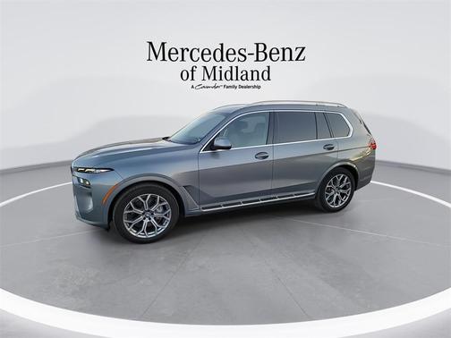 2024 BMW X7 xDrive40i