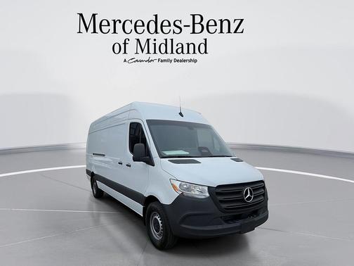 Arctic White 2026 Mercedes-Benz Sprinter 2500 High Roof
