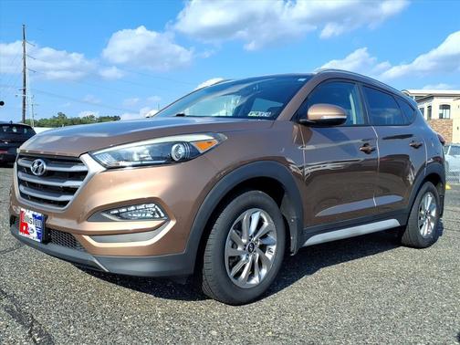 2017 Hyundai TUCSON SE Plus