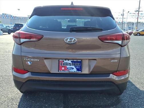2017 Hyundai TUCSON SE Plus