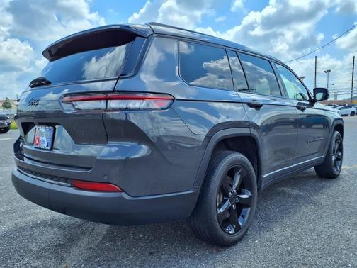 2021 Jeep Grand Cherokee L Laredo