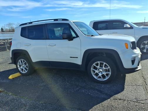 2022 Jeep Renegade Latitude