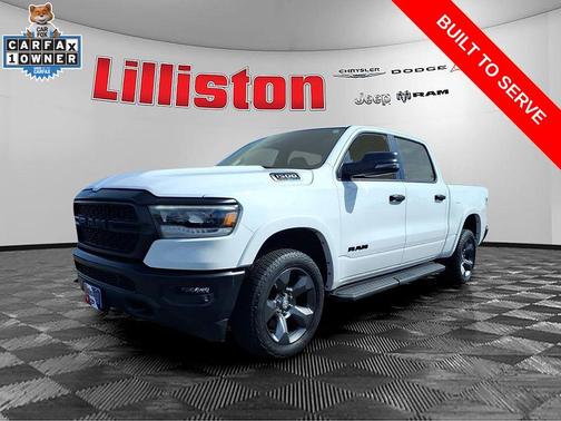 Bright White Clearcoat 2023 RAM 1500 Big Horn