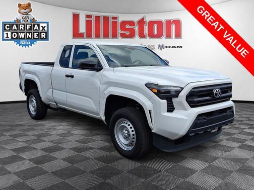 Ice 2025 Toyota Tacoma SR