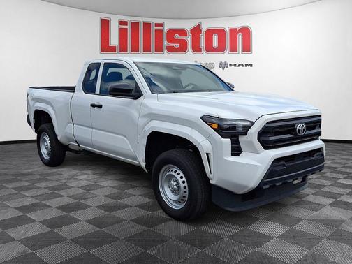 Ice 2025 Toyota Tacoma SR